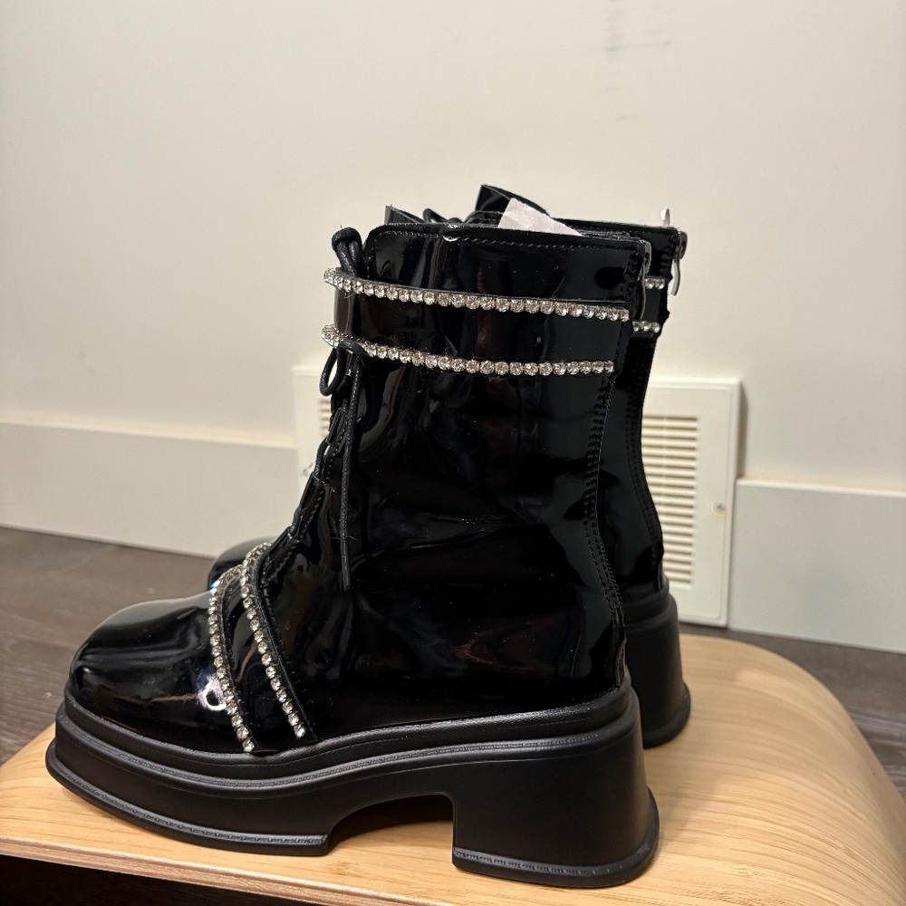 Patent Lug boots - Picture 3 of 8
